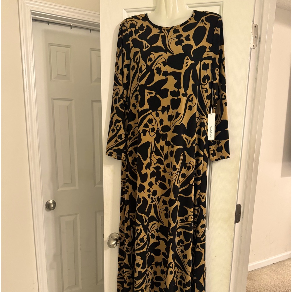 CHICO’S MAXI DRESS. SIZE- M